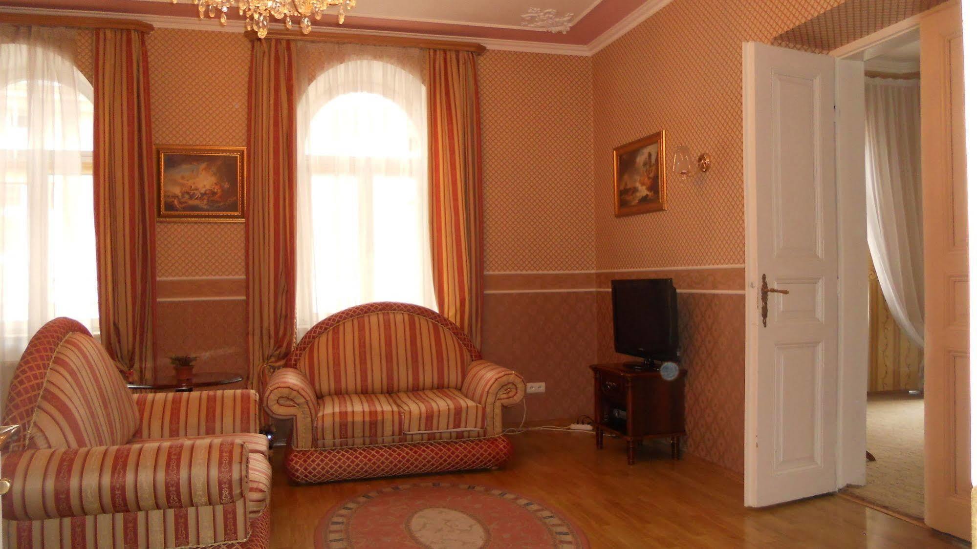 Oid Town Apartments Lviv Dış mekan fotoğraf